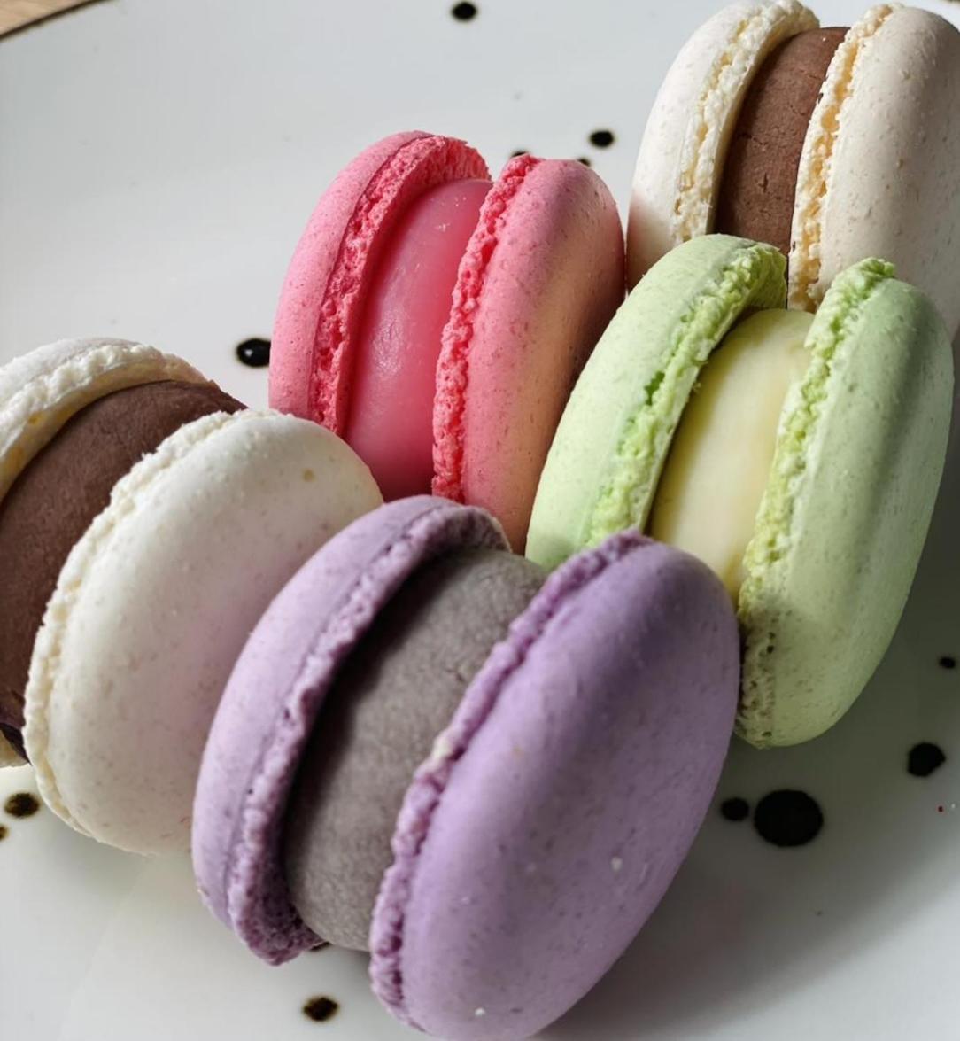 시티 파크 호텔&레지던스 포즈난 외부 사진 Macarons