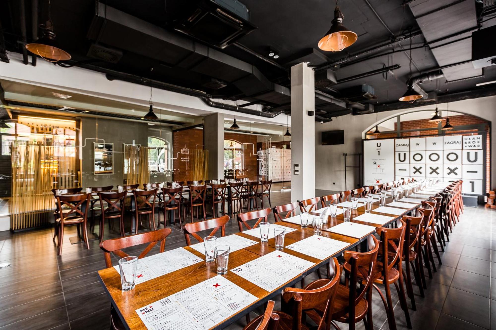 시티 파크 호텔&레지던스 포즈난 외부 사진 Interior of the restaurant